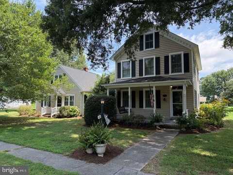 92 FRONT ST, WARSAW, VA 22572