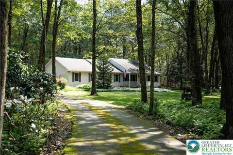 221 Hemlock Drive, Tunkhannock Twp, PA 18334