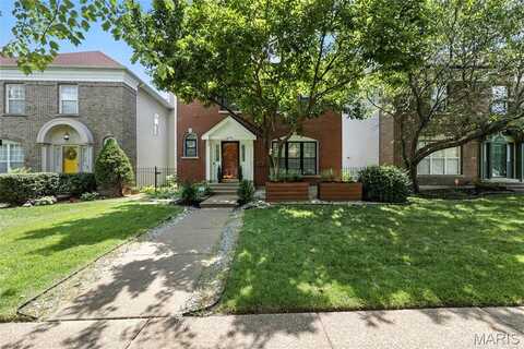 4224 Westminster Place, Saint Louis, MO 63108