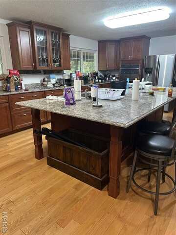 4040 Locke Avenue, Bridgeton, MO 63044