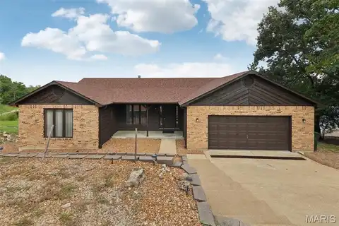 45 Jerrys Point, Hillsboro, MO 63050