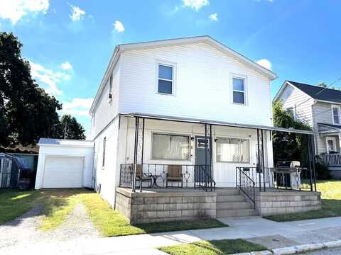8 Oak St., Shelby, OH 44875