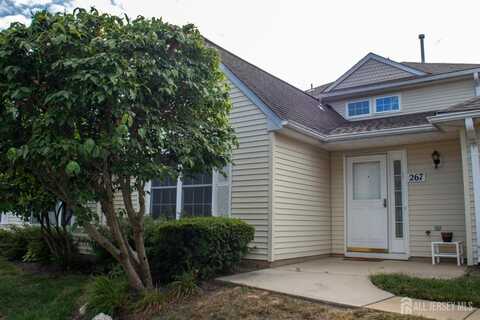 267 Nighthawk Drive, Monroe, NJ 08831
