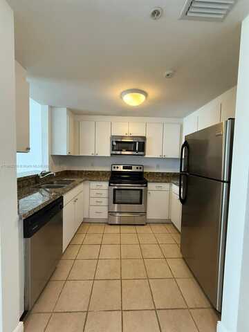 1250 S Miami Ave, Miami, FL 33130