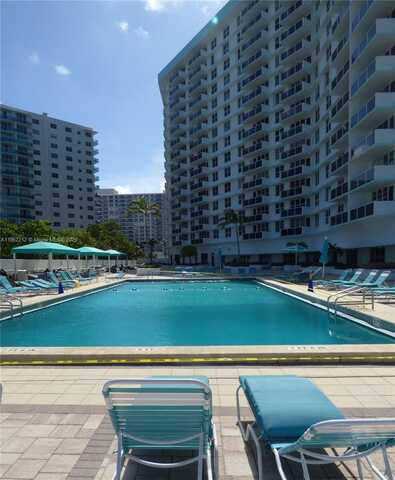 3725 S Ocean Dr, Hollywood, FL 33019