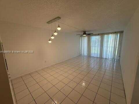 10875 SW 112th Ave, Miami, FL 33176