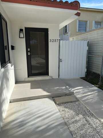 3257 SW 26th St, Miami, FL 33133