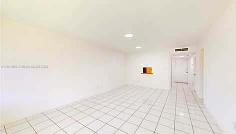 1540 NE 191st St, Miami, FL 33179