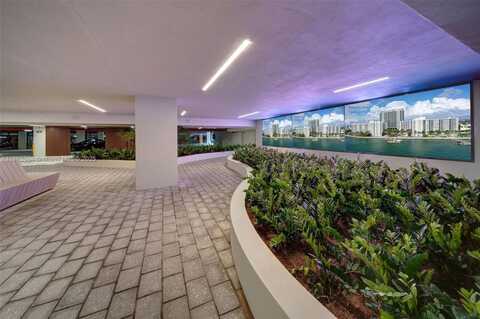 1500 Bay Rd, Miami Beach, FL 33139