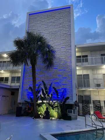 2101 Normandy Dr, Miami Beach, FL 33141