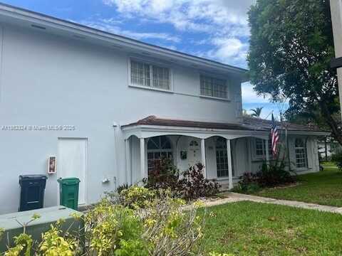 7911 Camino Cir, Miami, FL 33143