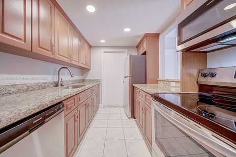 13872 SW 90th Ave, Miami, FL 33176