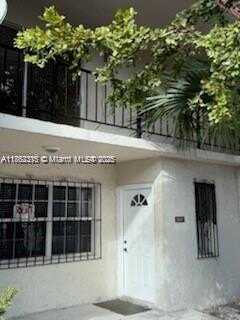 15157 NE 6th Ave, Miami, FL 33162