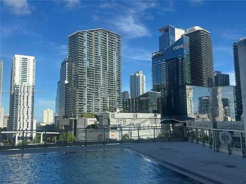 92 SW 3rd St, Miami, FL 33130