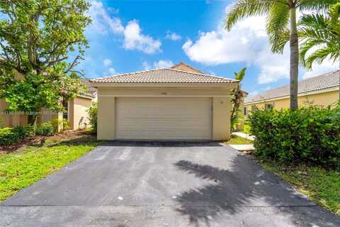 4366 Mahogany Ridge Dr, Weston, FL 33331