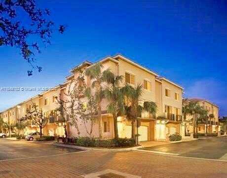 2027 SE 10th AVE, Fort Lauderdale, FL 33316