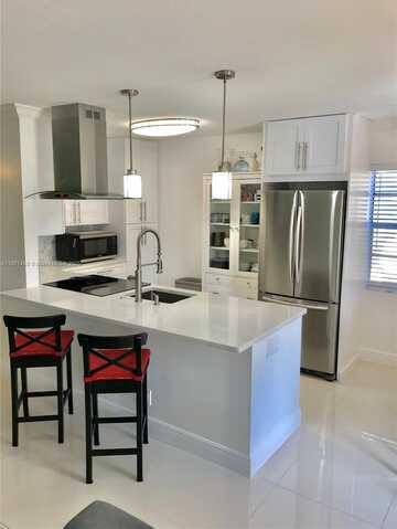 466 Normandy J, Delray Beach, FL 33484