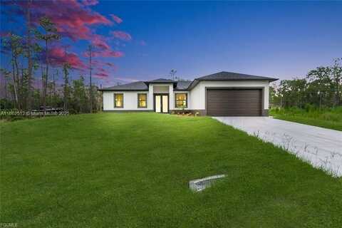 1316 Broadway Ave, Lehigh Acres, FL 33972