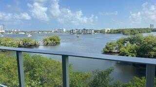 17111 Biscayne Blvd, North Miami Beach, FL 33160