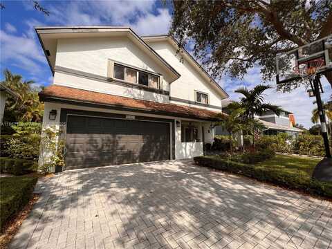 20611 NW 8th St, Pembroke Pines, FL 33029