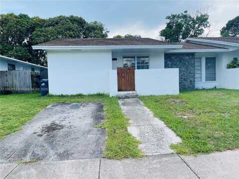 20522 SW 92nd Pl, Cutler Bay, FL 33189