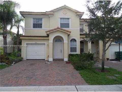 2584 SW 84th Ter, Miramar, FL 33025