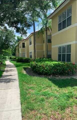 12840 Vista Isles Dr, Sunrise, FL 33325