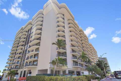 8877 W Collins Ave, Surfside, FL 33154