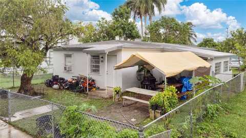 69 NW 5th St, Homestead, FL 33030