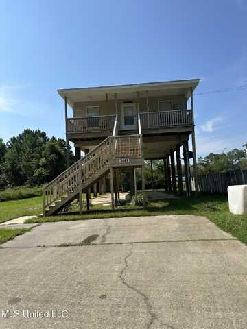 3091 First Street, Bay Saint Louis, MS 39520