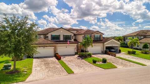 5819 WAKE FOREST RUN, BRADENTON, FL 34211