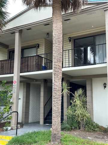 6063 VILLAGE CIRCLE, ORLANDO, FL 32822