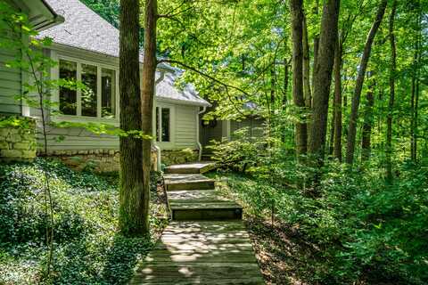 10975 Windjammer Drive S, Indianapolis, IN 46256