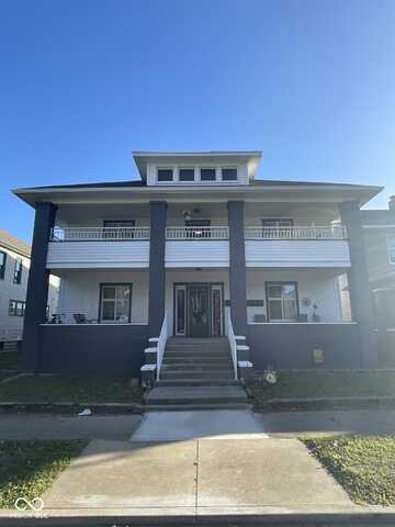 129 W Hendricks Street, Shelbyville, IN 46176