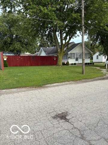 521 N Young Street, Frankfort, IN 46041