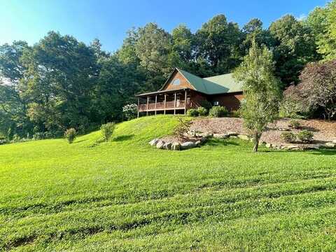 91 Granny Squirrel Rd, ROBBINSVILLE, NC 28771