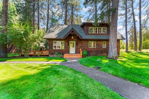 25571 SW Suttle Sherman Road, Camp Sherman, OR 97730