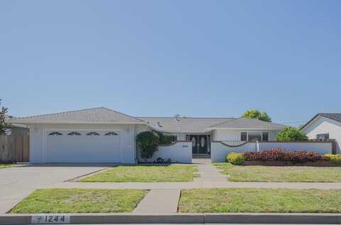 1244 La Mirada DR, SALINAS, CA 93901