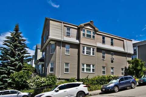 51 Sterling St, Worcester, MA 01610