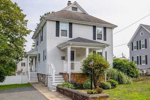 30 Pleasant St, Milford, MA 01757