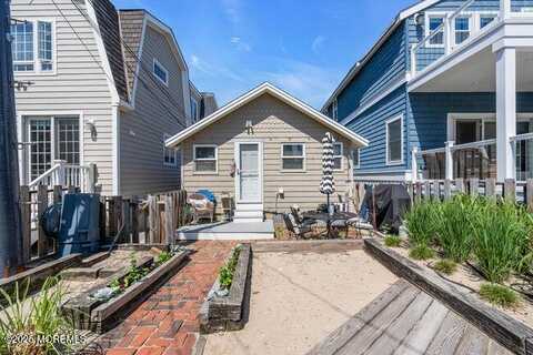 158 1st Avenue, Manasquan, NJ 08736