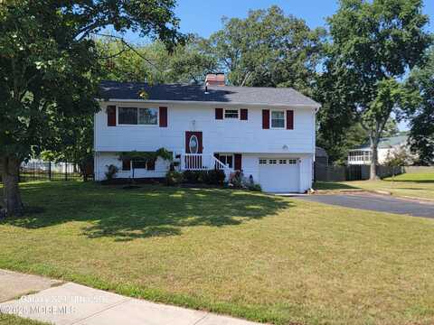 134 Darien Road, Howell, NJ 07731