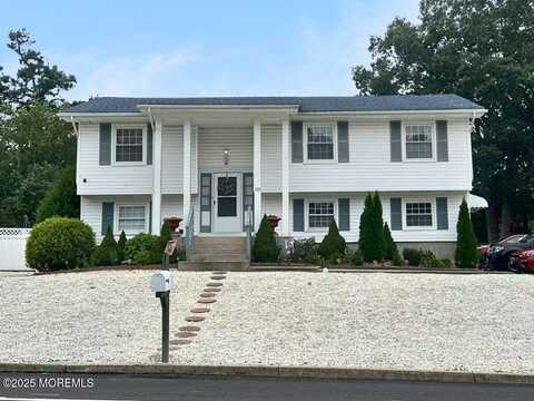 222 Lighthouse Drive, Manahawkin, NJ 08050
