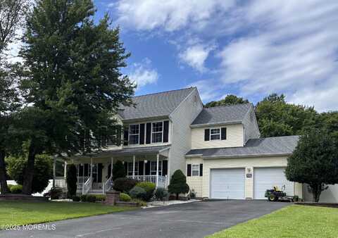 4 River Edge Drive, Jackson, NJ 08527