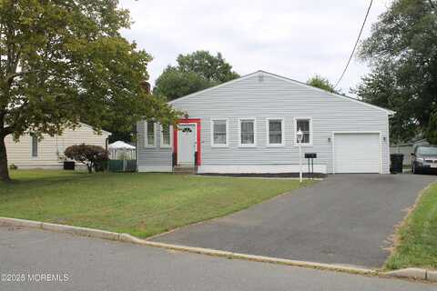 11 Lammers Street, Hazlet, NJ 07730