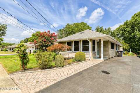 2208 Hovsons Boulevard, Toms River, NJ 08753