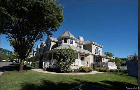 131 Emilys Way, East Setauket, NY 11733