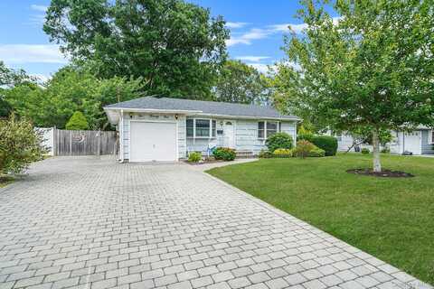 1025 Ocean Avenue, Bay Shore, NY 11706