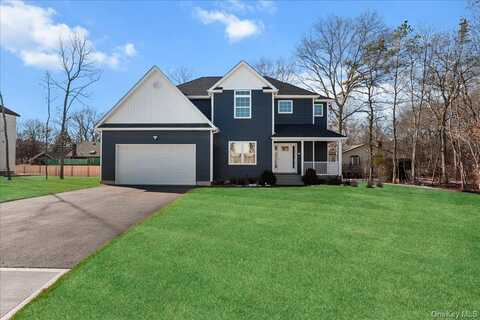 2 Fourth Avenue, Centereach, NY 11720