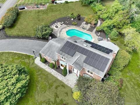 9 Brainerd Drive, Stony Point, NY 10980